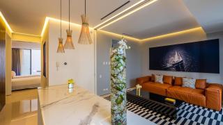 PIER 57 - 510 Luxury Rooftop 2 BR Condo in Romantic Zone - 8