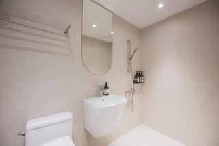 Muhaeon Gwangalli Oceanview Jacuzzi Stay - 1