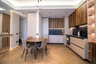 Japandi Luxury Apartment - Business & Family Stay with Spa & Pool - 3