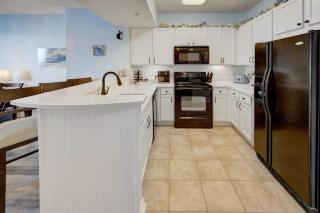Pool Views, 2 Bed 2 Bath,Balcony, Lagoon Pool,Shuttle,The Palms of Destin - 7