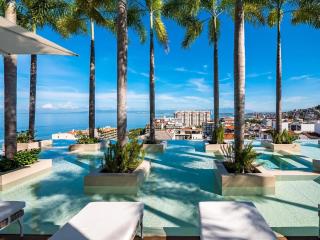 PIER 57 - 410 Amazing 2 BR Condo Romantic Zone - 5