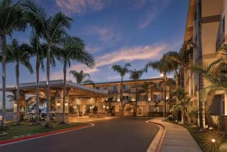 Best Western Plus Marina Gateway Hotel - 8