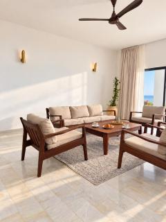 Casa Del Mar 5-Bed Villa - Ocean View Pool, Nyali - 1