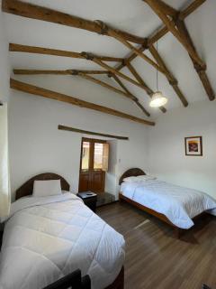Hostal Plaza - 1