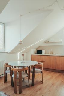 Nový apartmán v centre mesta s vlastným parkovaním - 2