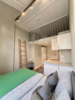 Modern Private Studio with Loft Central Oslo - 1