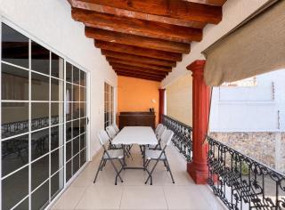 Bella Vista - 2