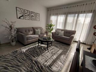 Comfy - 8