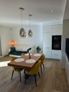 Nice 2 bedroom Bali Apartment with sea views - 3