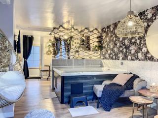 La Romantique des Rois - Jacuzzi & Sauna privés - 1