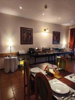 Hotel Helena - 3
