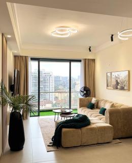 Heart of Westlands, top floor, Skyline views, Heated Pool, Near GTC, JW Marriott & Sarit - 9