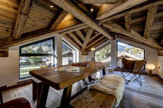 Serviced Luxury Chalet with 10m Indoor Pool - 7
