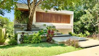 Retreat 25 min from city center in gated community - 1