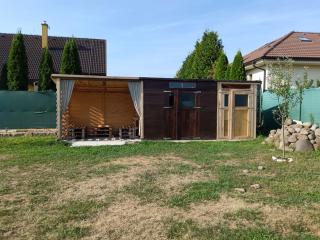 Charming 3 bed family house - 8