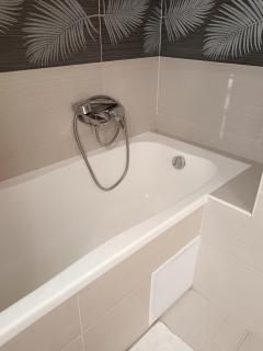 Charming 3 bed family house - 7