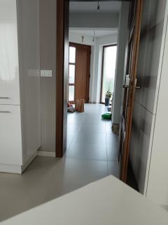 Charming 3 bed family house - 4