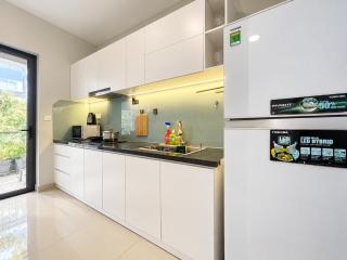 VIP Apartment Botanica Spacious Bright 1BR 53m2 With Separate Kitchen Near Airport Tan Binh Room 0503 - 6