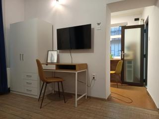 Central Cozy Refuge - 6