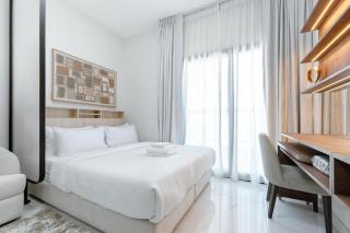 Cozy Living with Pool and free Parking - 6
