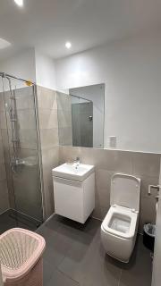 Luxury Executive Studio Room at Loxwood Apt - 2