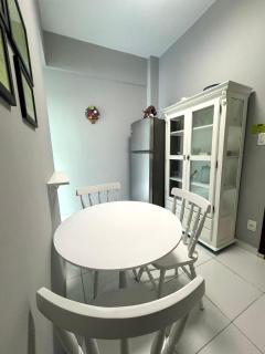 3 Minutos da Praia no Posto 5 - NSC1137-1204 - 2