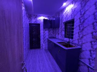 Happyhomes shortlets - 3