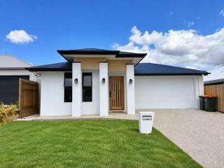 Home away from home&pet friendly&Fully fenced - 0