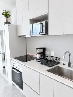 Loft in Valle Oriente! 2 Beds, Pool, Gym & Parking - 4