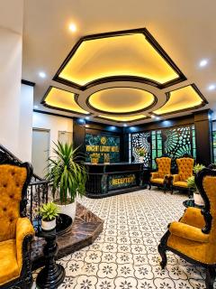 Vincent Luxury Hotel - 4
