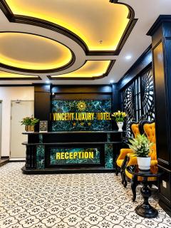 Vincent Luxury Hotel - 3