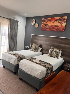 Victoria Falls Accomodation - 8