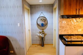 THE LOOP 2br fully furnished corner unit w balcony - 3