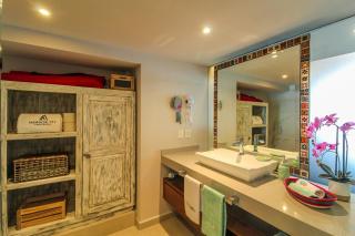 Studio LuzOmar - Adults Only - 4