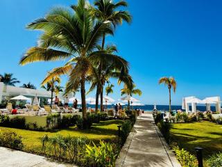 Studio LuzOmar - Adults Only - 2