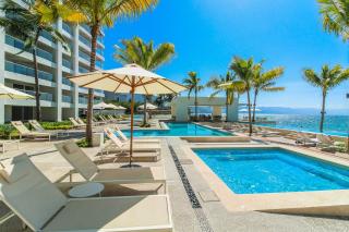 Studio LuzOmar - Adults Only - 1