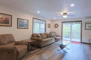 Riverfront Covington Cabin w/ Deck & Fire Pit! - 8