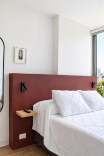 Bright 2BR Balcony Apartment near Miraflores Malecón - 7