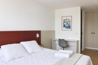 Bright 2BR Balcony Apartment near Miraflores Malecón - 6