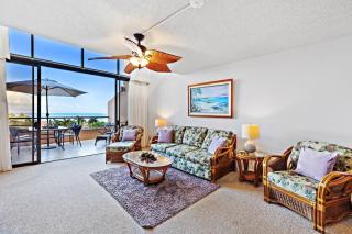 Kahana Villa E701 - 3