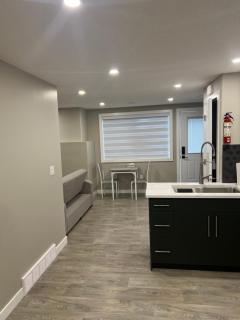 Cozy, Highly Comfortable Apartment in Drumheller - 5