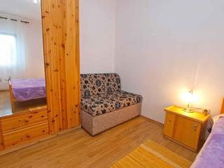 Apartments with A - C in Valbandon-Istrien 44268 - 1