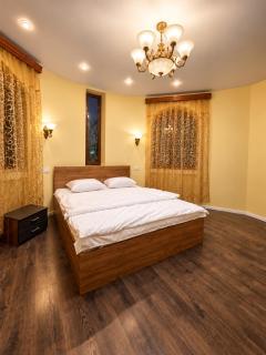 Red House Hotel - 9