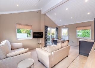 Snainton Luxury Lodges - 5