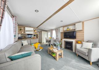 Perran Heights Holiday Park - 2