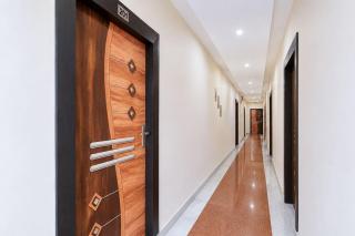 Hotel O Ghosh - 9