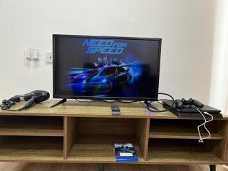 AYAAN FIFA HOME at Quintet Private Parking with PS4 Gaming & Netflix - 7