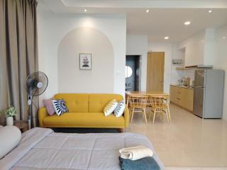 Kuching Suite Ace at Riverine Diamond - 9