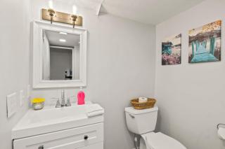 Walk to Parks! Dining & Lake! Close to Hike Trails! - 2