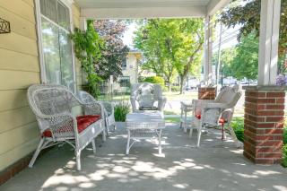 Walk To Parks, Dining & Lake! Game Room! Hot Tub! - 6